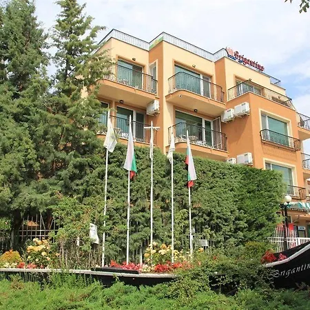 Pensjonat Brigantina 3*