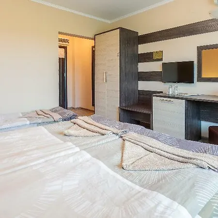 Pensjonat Brigantina 3*