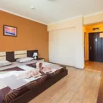 Brigantina 3*